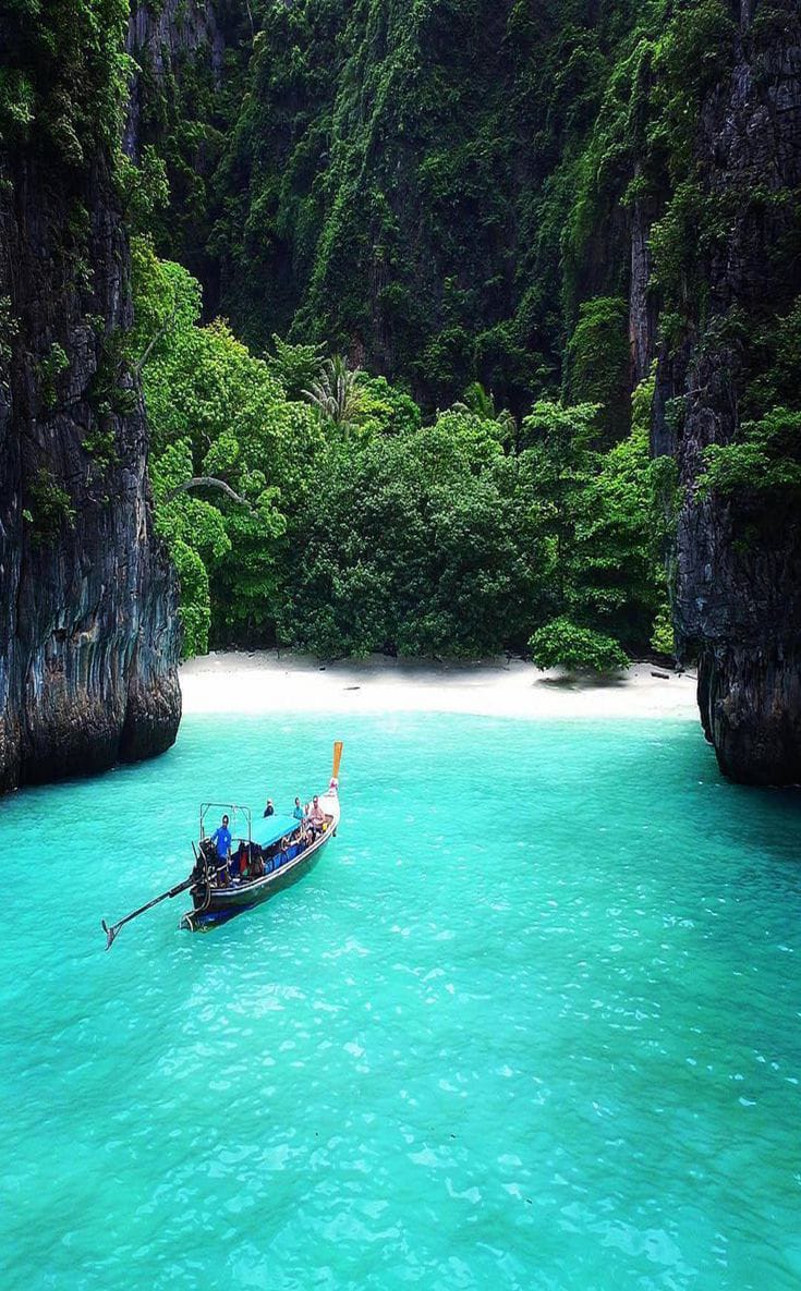 Andaman Blue Horizon