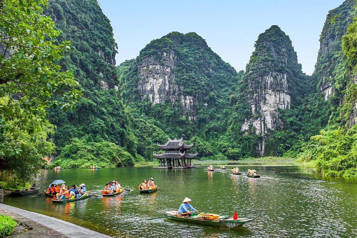 Vietnam Unforgettable Escape