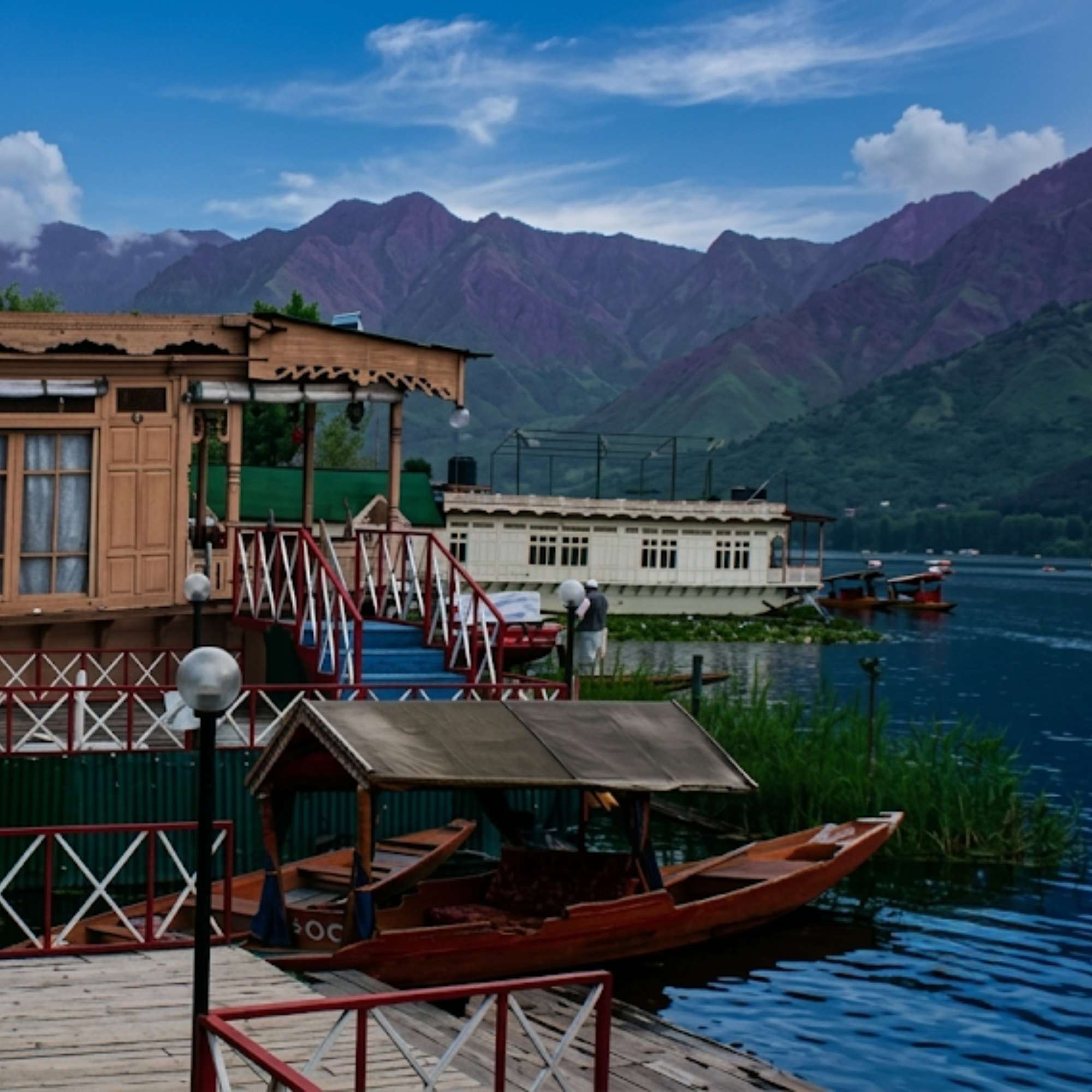 Kashmir Paradise Escape